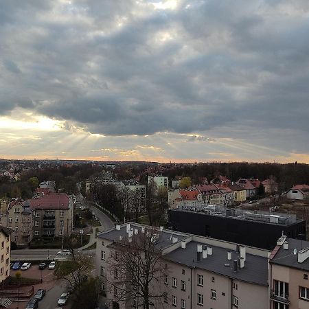 Apartament Z Widokiem Na Miasto Gliwice Exterior foto